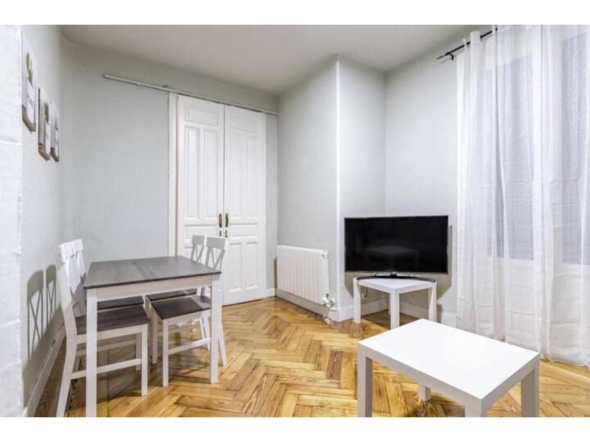 Silencioso Apartamento En Bailen-La Latina Apartamento Madri Exterior foto